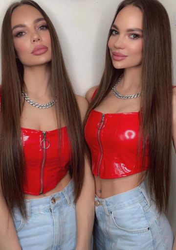 DJ Twins слив горячих фото близняшек DJ Twins слив горячих фото близняшек