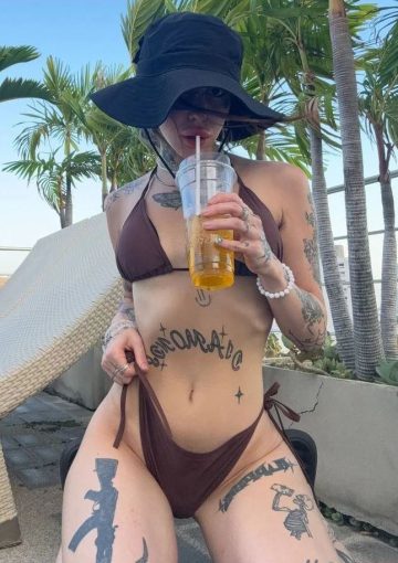 Голая Лапа Хапа. Слив блогерш