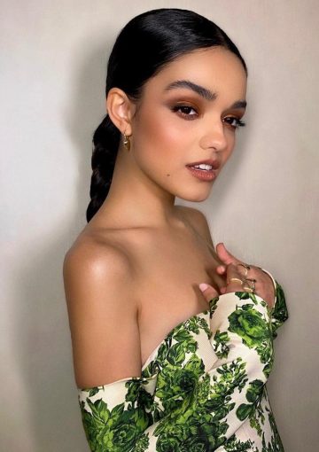 Голая и сексуальная Рэйчел Зеглер